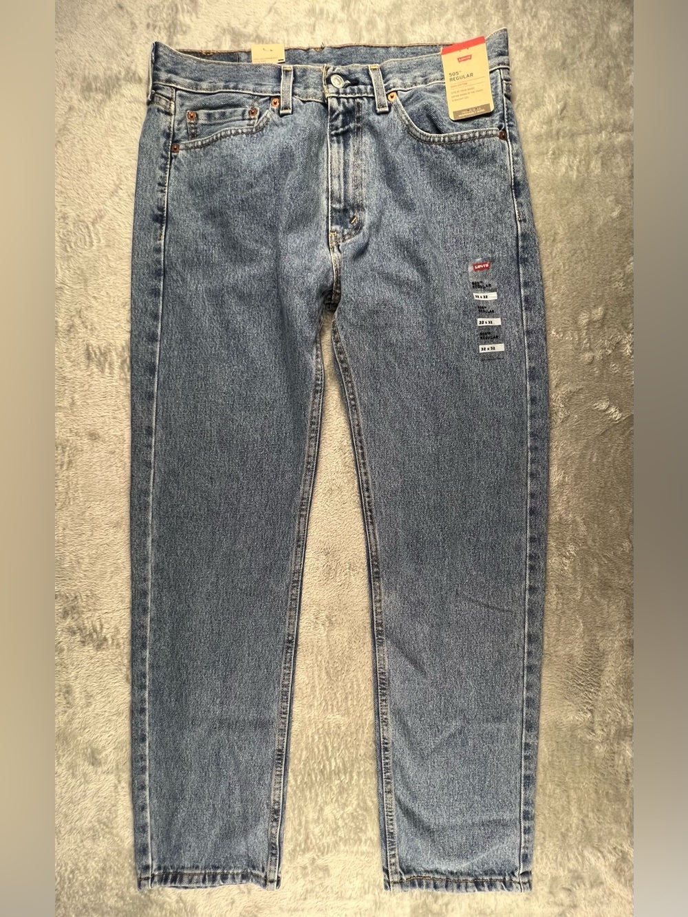 NWT Levi's 505 32x32 Regular Straight Stretch Fit Jeans in Medium Stonewash